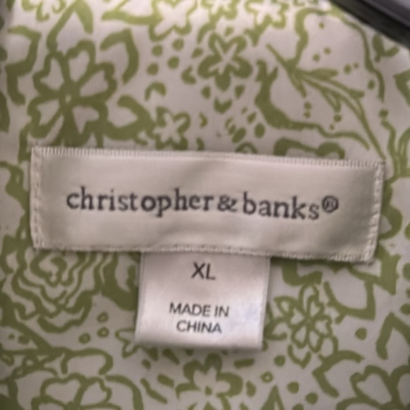 Christopher & Banks vest women’s xl green floral print. Great for layering - Picture 2 of 6